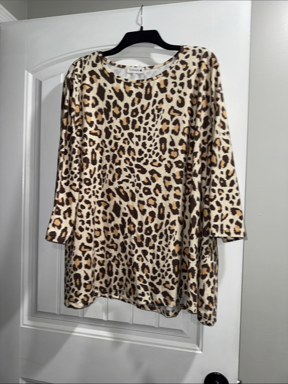 Nuggles top